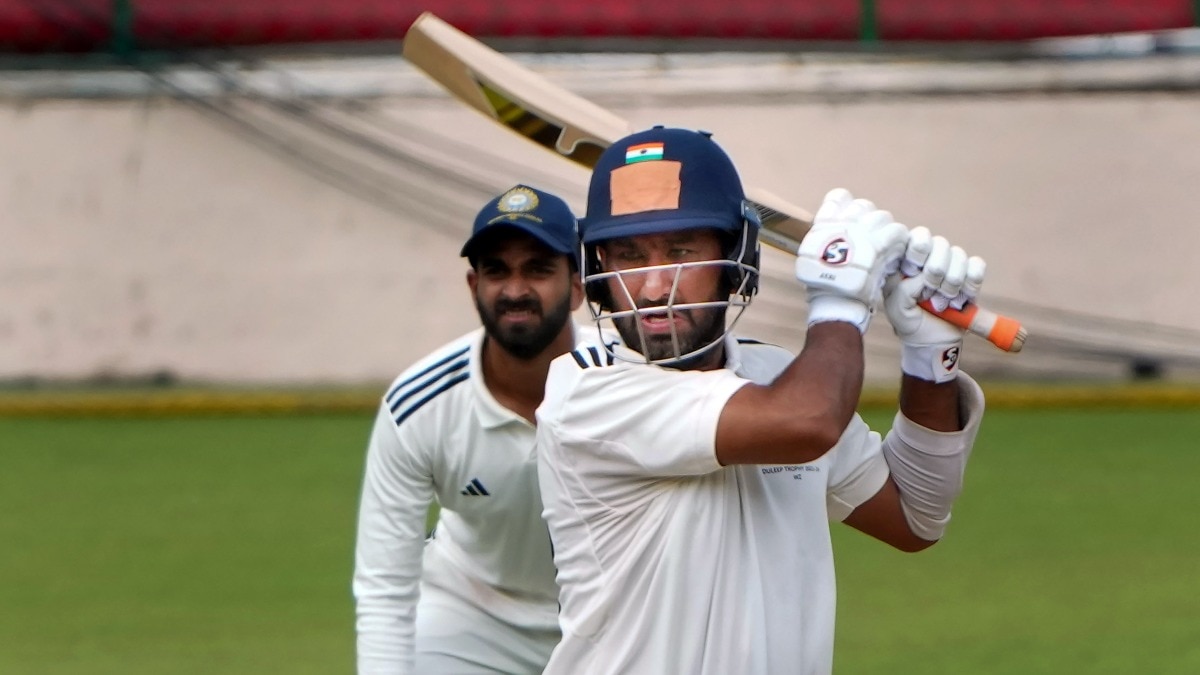 Cheteshwar Pujara (PTI Photo/Shailendra Bhojak) Cheteshwar Pujara