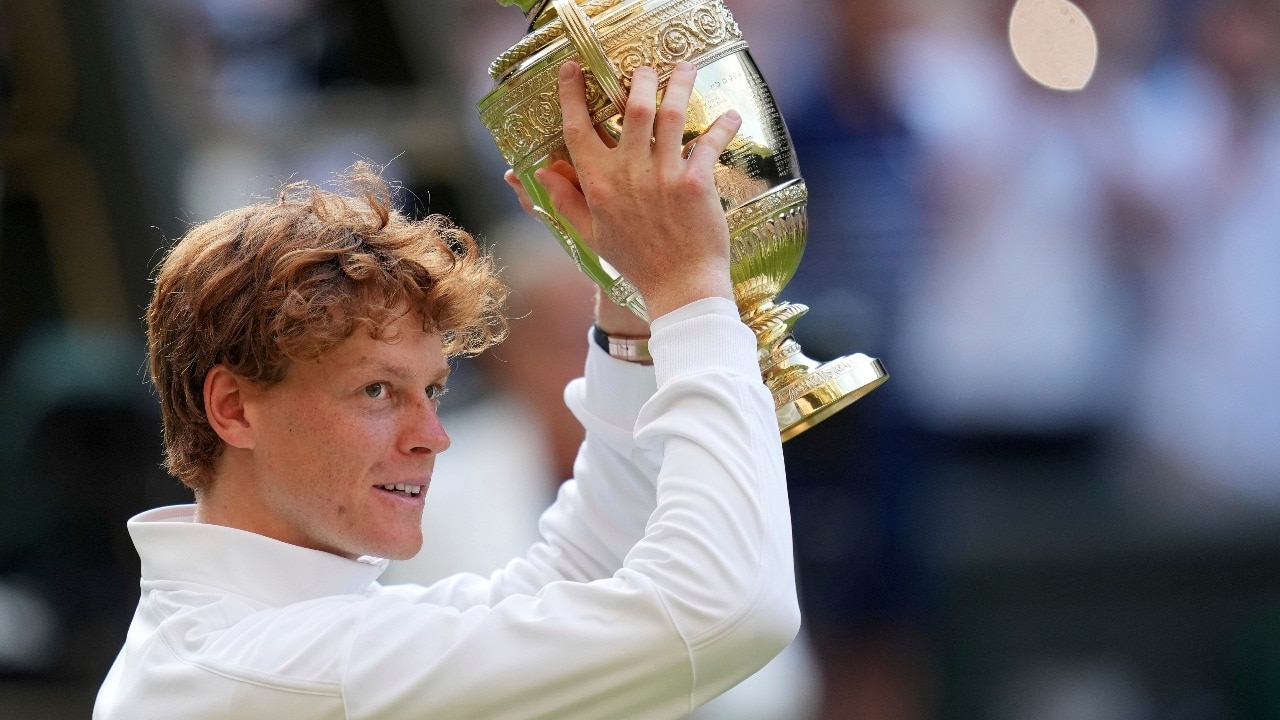 Jannik Sinner talks about financial struggles in tennis. (AP Photo) Jannik Sinner